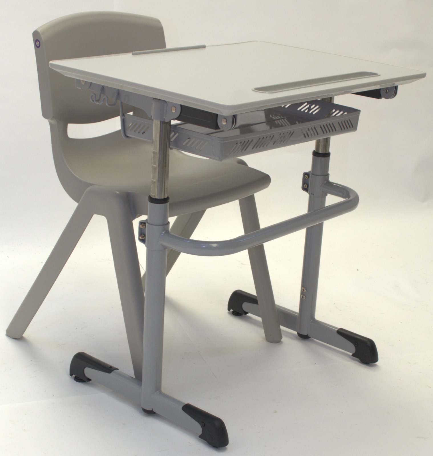 MESA-CARTEIRA ERG.TAMPO+EST CINZA AJUST 64-79 CM c/2 rodizio